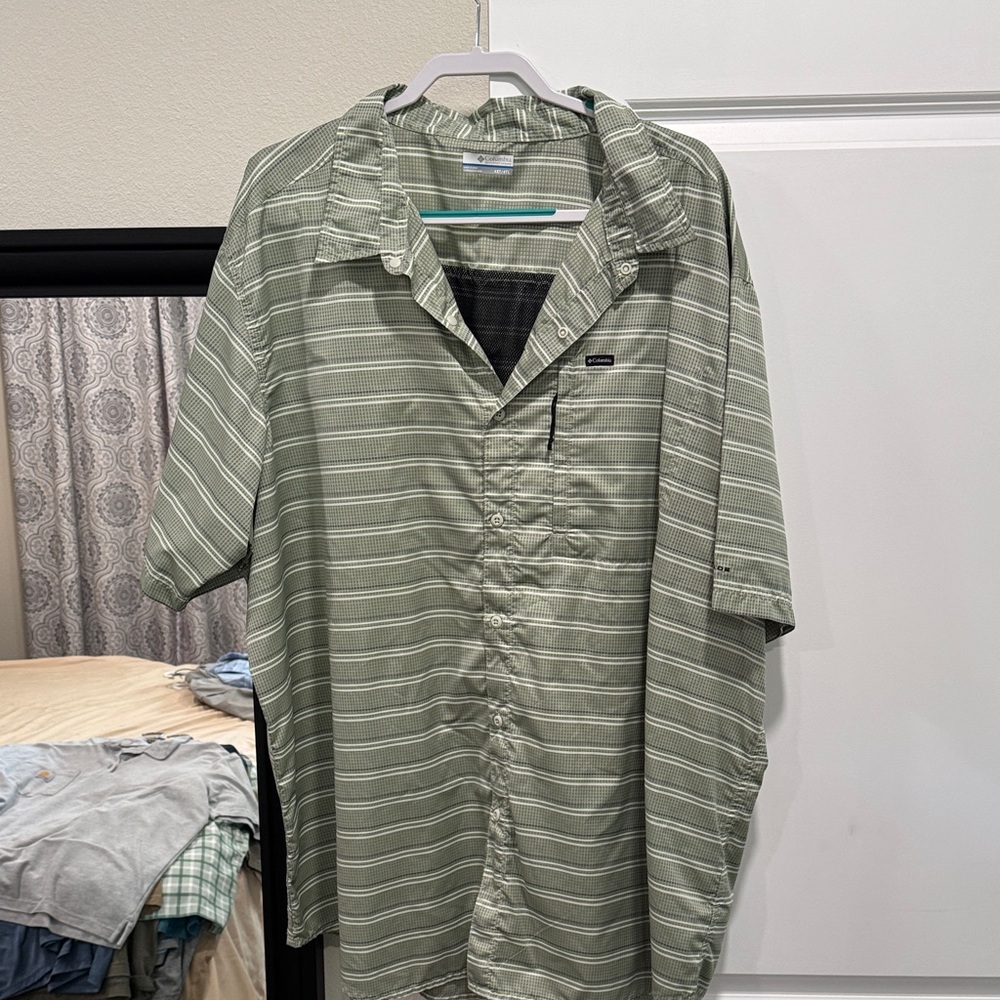 Columbia Olive and Gray Plaid Shirt